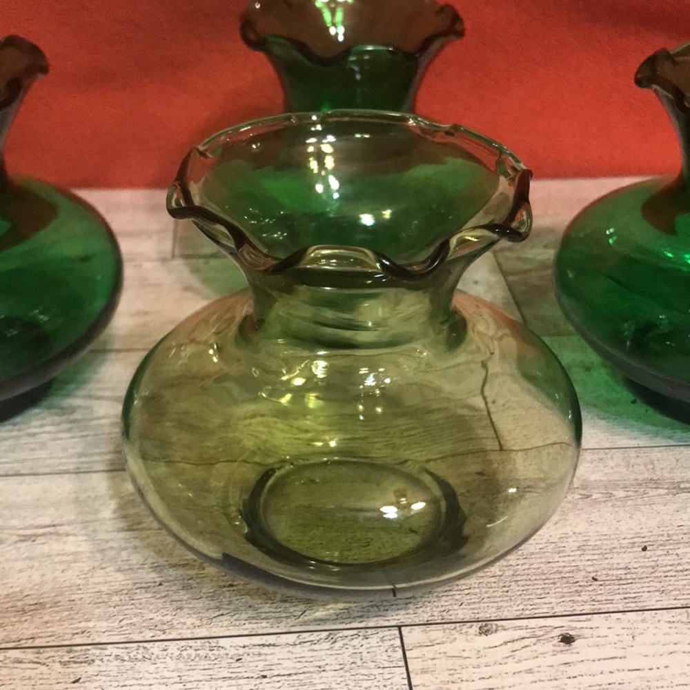 Vintage Green Depression Glass ruffled vases 4 count - Picture 3 of 4